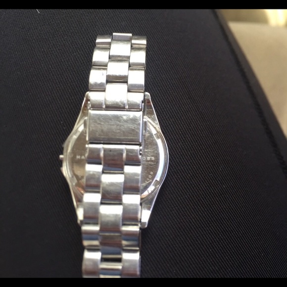 Authentic Women’s Marc Jacob’s Watch - Picture 3 of 5